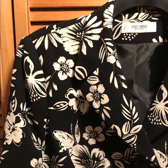 Jones Studio Woman Black & White Jacket - Picture 5 of 12